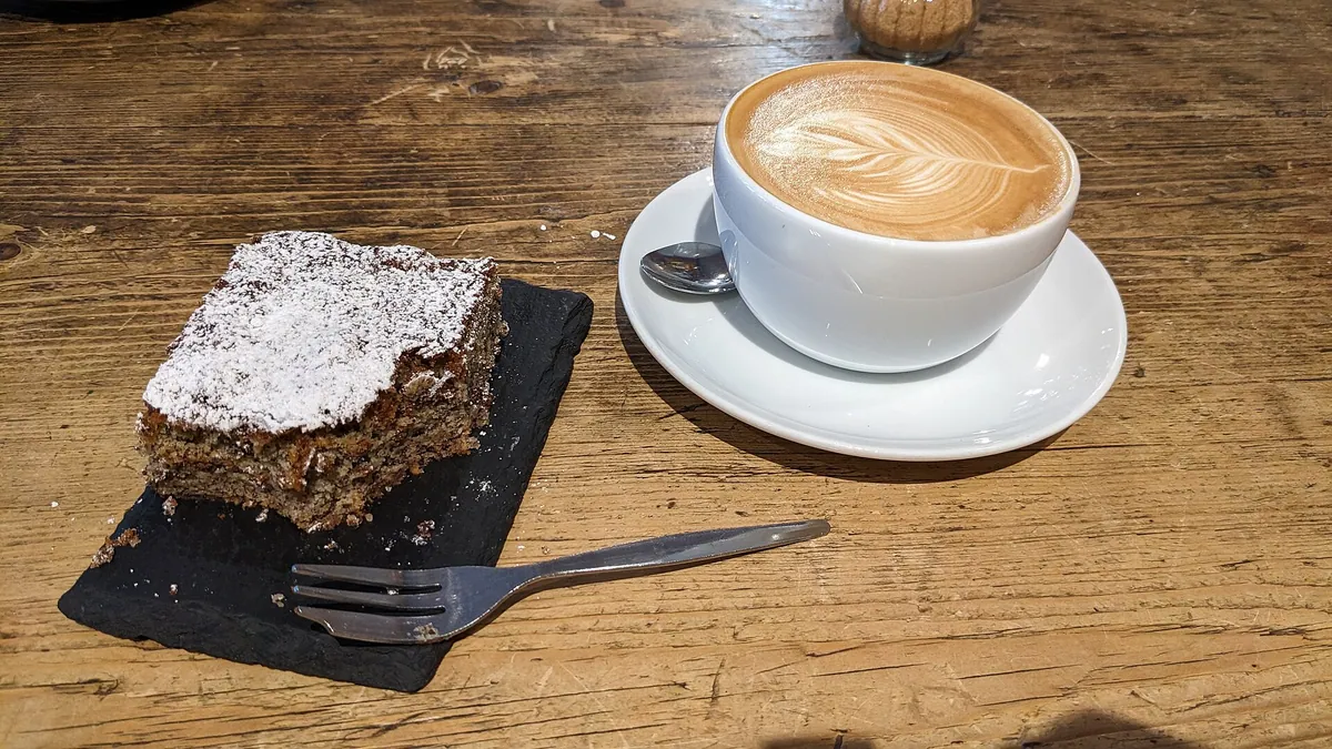 Café food typical of Java George